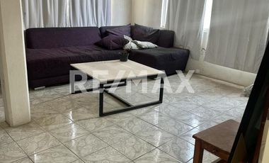 CASA COMERCIAL EN RENTA  - (3)