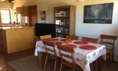 ¡Venta de casa con hermosa vista al valle!