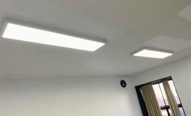 Oficina en Arriendo en Metro Moneda