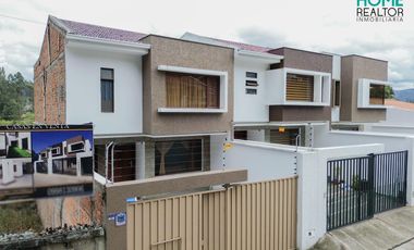 CASA TOTALMENTE AMOBLADA EN UCUBAMBA - CUENCA