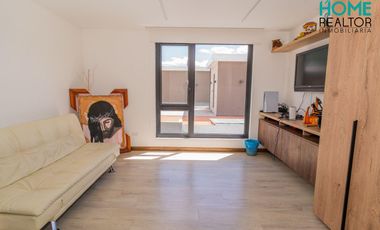 LUJOSA CASA MODERNA DE OPORTUNIDAD AMOBLADA EN CHALLUABAMBA