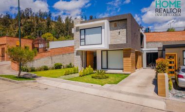 LUJOSA CASA MODERNA DE OPORTUNIDAD AMOBLADA EN CHALLUABAMBA