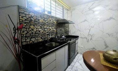 ALQUILO MINI DEPARTAMENTO AMOBLADO EN BREÑA