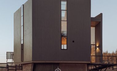 Pichilemu, Nueva casa en condominio con vista al mar