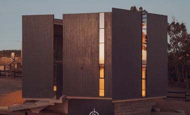 Pichilemu, Nueva casa en condominio con vista al mar