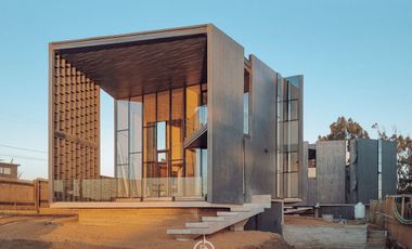 Pichilemu, Nueva casa en condominio con vista al mar