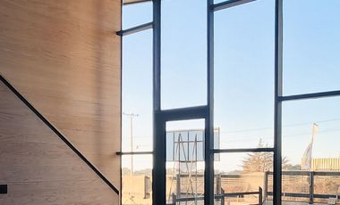 Pichilemu, Casa Nueva en Condominio con vista al mar