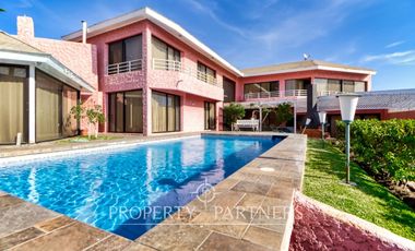 Gran Casa En Jardines del sur