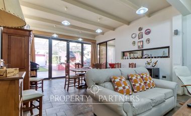 Gran Casa En Jardines del sur