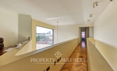 Gran Casa En Jardines del sur