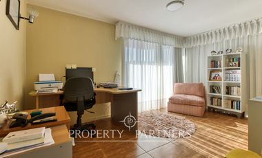 Gran Casa En Jardines del sur