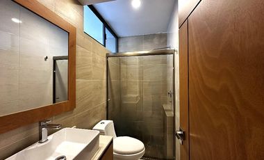 Casa No. 208 en Coto Altanza en Soaré III, Solares, Zapopan