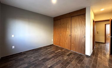 Casa No. 208 en Coto Altanza en Soaré III, Solares, Zapopan