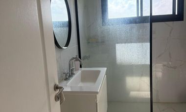 Muy linda casa moderna en Santa Lucia!