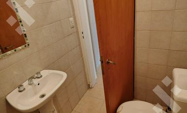 En venta, Casa de 3 Dormitorios, B. Los Nogales, Plottier.