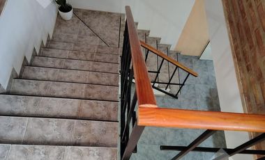 En venta, Casa de 3 Dormitorios, B. Los Nogales, Plottier.