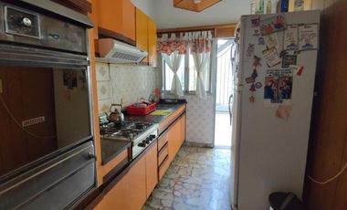 PH en venta - 2 Dormitorios 2 Baños - 160Mts2 - Bernal