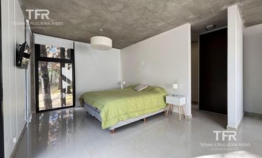 Golf II – Casa en Venta con Vistas Abiertas, Jacuzzi y Confort