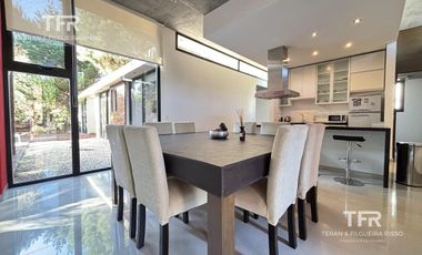 Golf II – Casa en Venta con Vistas Abiertas, Jacuzzi y Confort