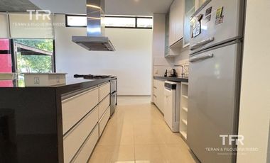 Golf II – Casa en Venta con Vistas Abiertas, Jacuzzi y Confort