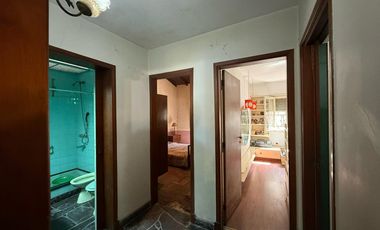 Casa cinco ambientes a la venta en Wilde Apto credito