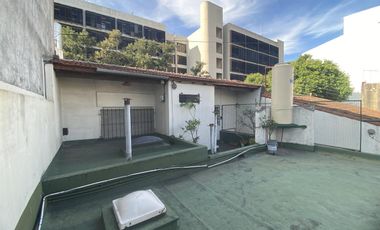 Venta. Casa 3 dormitorios. 4 ambientes. Almirante Brown, Moron.