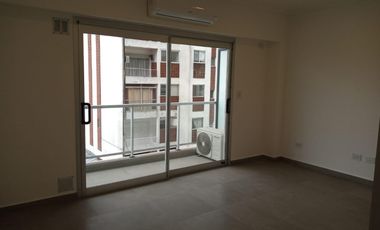 Departamento monoambiente en Alquiler en Wilde Centro Pileta