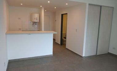 Departamento monoambiente en Alquiler en Wilde Centro Pileta
