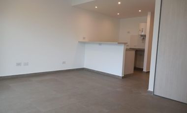 Departamento monoambiente en Alquiler en Wilde Centro Pileta
