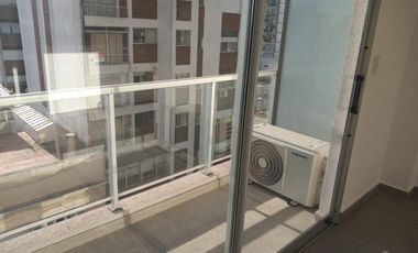 Departamento monoambiente en Alquiler en Wilde Centro Pileta