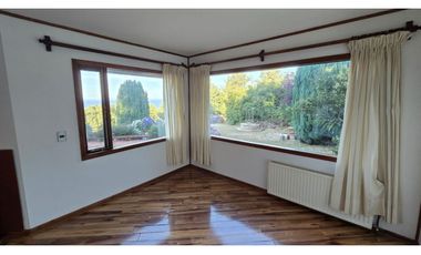 ARRIENDO  CASA EN PARCELA, VISTA AL LAGO, FRUTILLAR