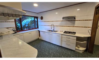 ARRIENDO  CASA EN PARCELA, VISTA AL LAGO, FRUTILLAR