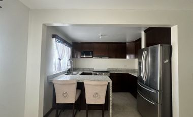 Casa nueva amueblada en Lomas de Santa Fe