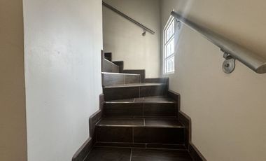 Casa nueva amueblada en Lomas de Santa Fe
