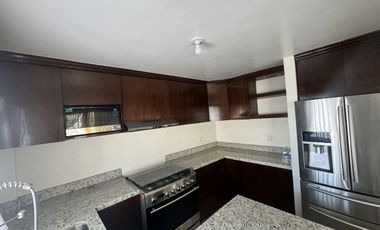 Casa nueva amueblada en Lomas de Santa Fe