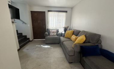 Casa nueva amueblada en Lomas de Santa Fe