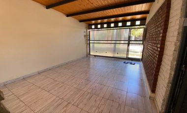 Granadero Baigorria, Pasaje Berutti Nº 1118 - VENTA