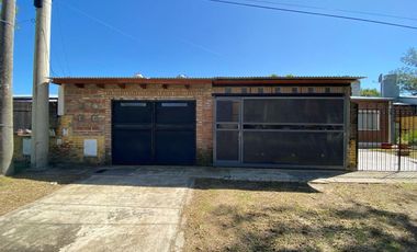 Granadero Baigorria, Pasaje Berutti Nº 1118 - VENTA