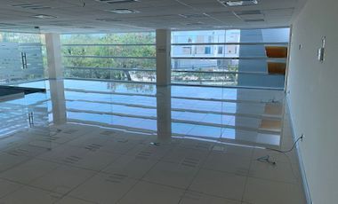 RENTA LOCAL CANCUN PLAZA ATRIUM