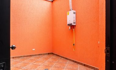 Mitad del Mundo, Casa en Venta, 110m2, 3 Habitaciones