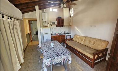 chalet 4 dormitorios + departamento de 2 ambientes