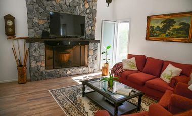 VENTA  CASA SAN MARCO TIGRE FRENTE AL RIO  MUELLE GALERIA PISCINA