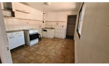 Excelente Casa en San Miguel en plena avenida departamental