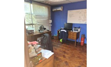 Excelente Casa en San Miguel en plena avenida departamental