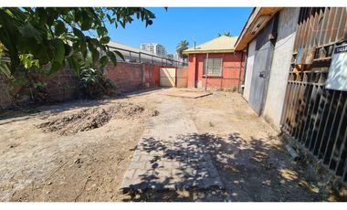 Excelente Casa en San Miguel en plena avenida departamental