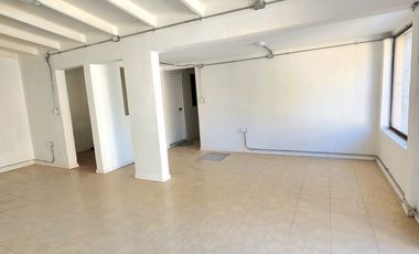 Arrienda Local Comercial en Avda. Marconi a pasos de Unimarc