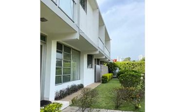 ALTOS DEL GOLF / 3 HABITACIONES / 1500M / PISCINA PRIVADA