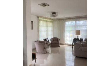 ALTOS DEL GOLF / 3 HABITACIONES / 1500M / PISCINA PRIVADA