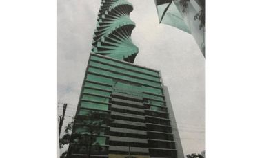 CALLE 50 / REVOLUTION F&F TOWER / MEZZANINE / TERRAZA / 1,122M