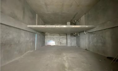 LOCAL COMERCIAL / VIA BRASIL / CITY MALL  / PLANTA BAJA / 217M